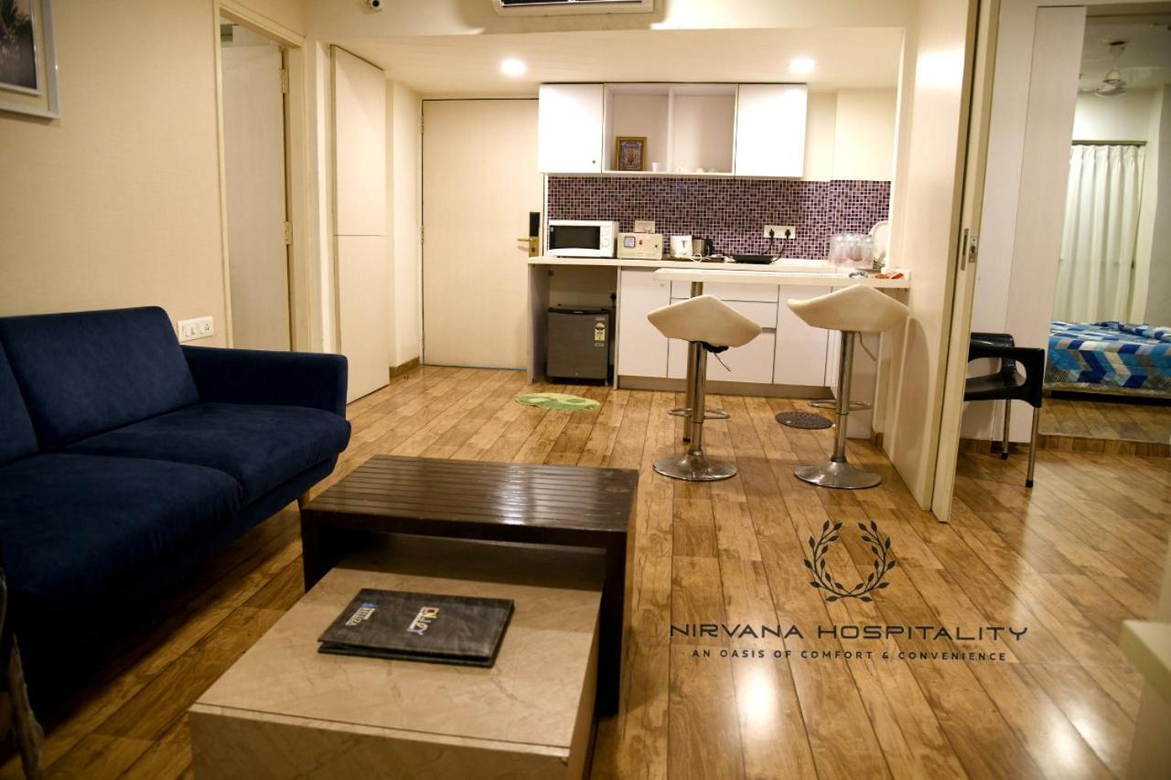 Rajhans Belliza Luxurious Studio Apartment Surat Exterior foto